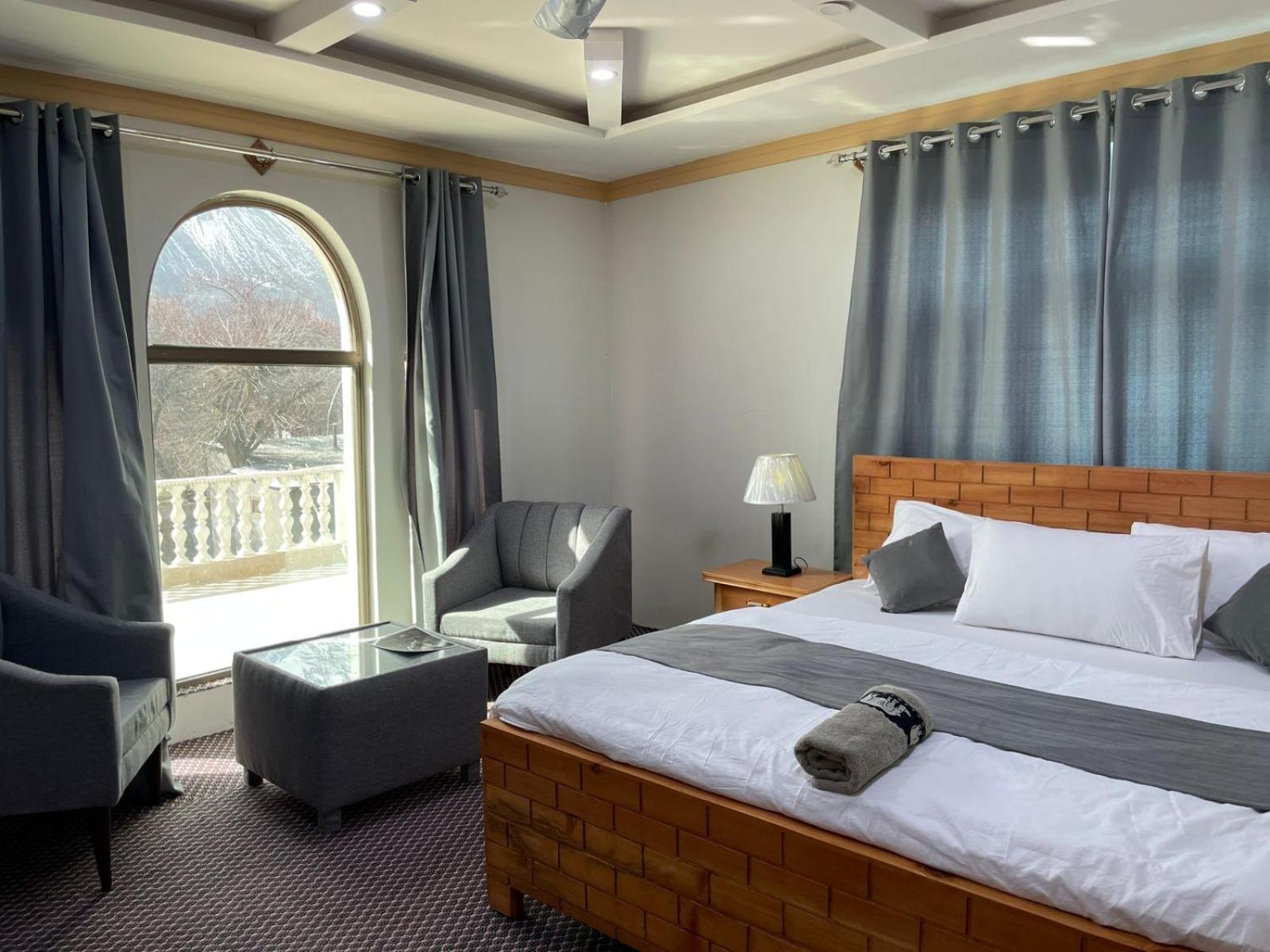 Skardu Saraye Hotel & Resort Luaran gambar